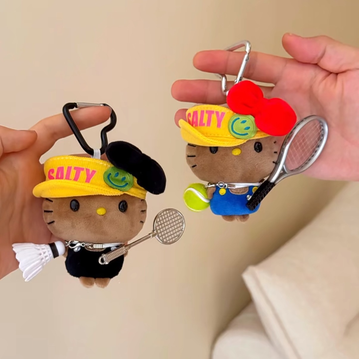 Badminton Anime - Porte-clés sportif en peluche noire, mini