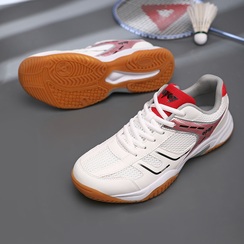 Nouvelles chaussures de badmin - Badminton Umpire avis et prix