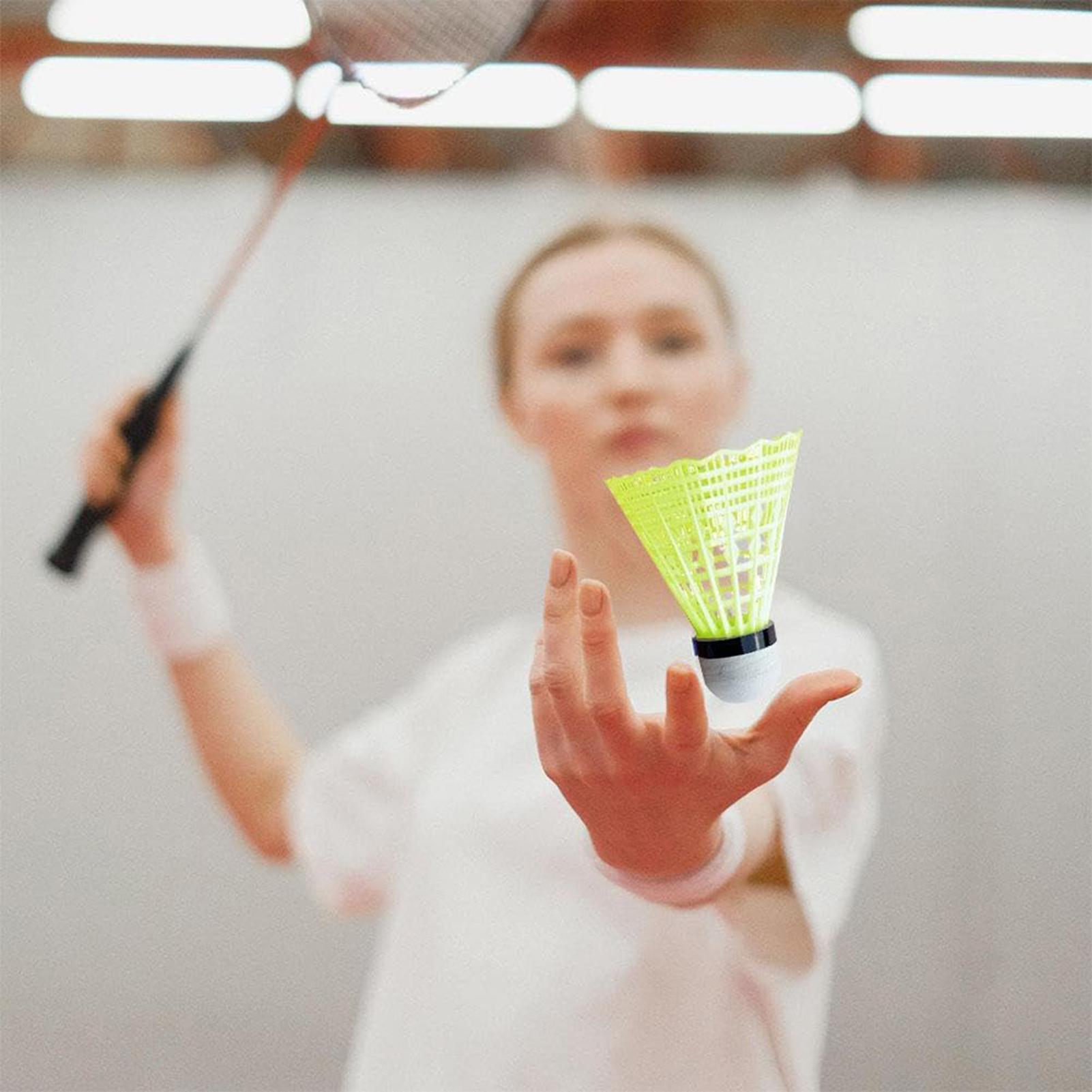 Volants de badminton en nylon, - Nylon Shuttlecock 12 avis et prix