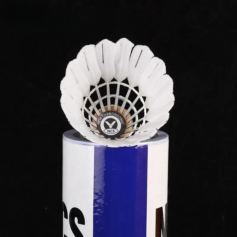 Volants de Badminton en carbon - Nylon Shuttlecock 12 avis et prix